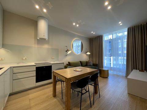 квартира за адресою Андрія Верхогляда вул. (Михайла Драгомирова), 15-Б