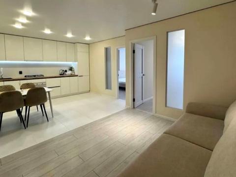 квартира по адресу Академика Сахарова ул., 10