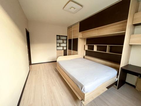 квартира за адресою Дмитра Яворницького просп. (Карла Маркса), 46