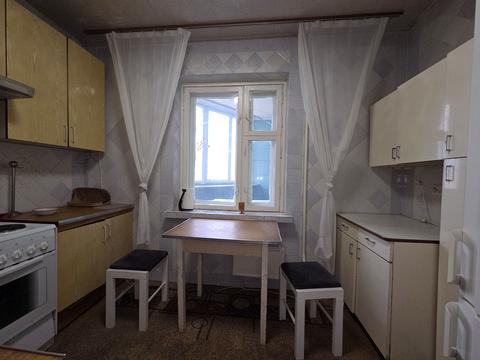 квартира за адресою Ревуцького вул., 11-Г