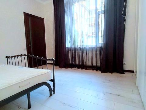 квартира за адресою Святослава Караванського вул. (Жуковського), 5