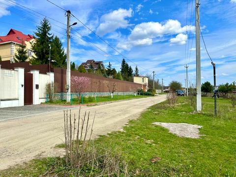 ділянка за адресою Садова вул.