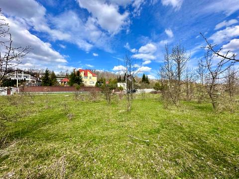 ділянка за адресою Садова вул.