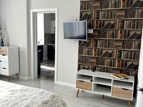 квартира за адресою Київ, Кирило-Мефодіївська вул., 2