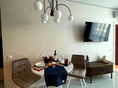 квартира за адресою Причальна вул., 14