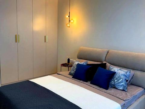 квартира за адресою Причальна вул., 14