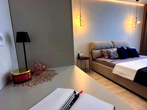 квартира за адресою Причальна вул., 14