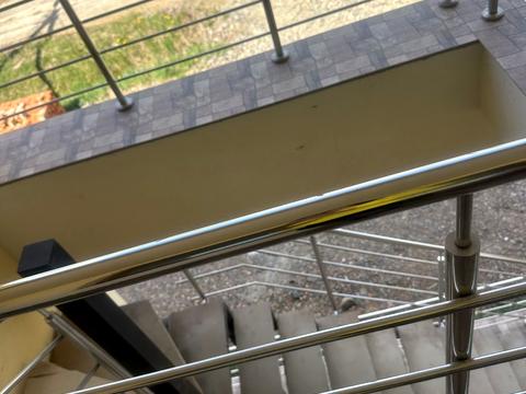 коммерческая по адресу Ужгородська, 7