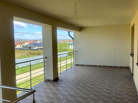 коммерческая по адресу Ужгородська, 7