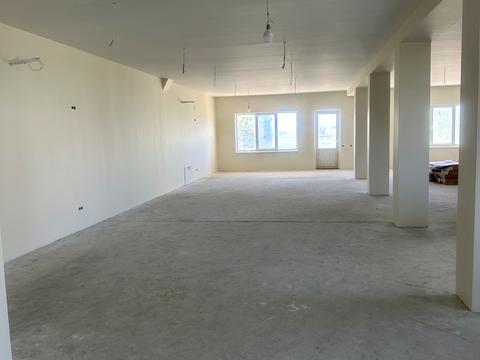 коммерческая по адресу Ужгородська, 7