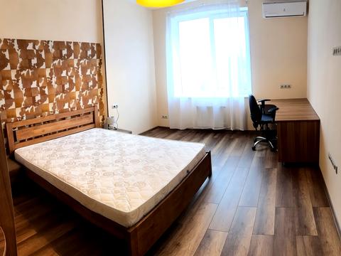 квартира за адресою Олексія Вадатурського вул. (Маршала Малиновського), 53-А