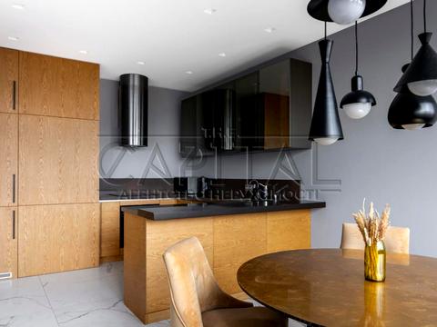 квартира за адресою Дніпровська набережна вул., 14