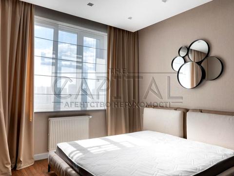 квартира за адресою Дніпровська набережна вул., 14