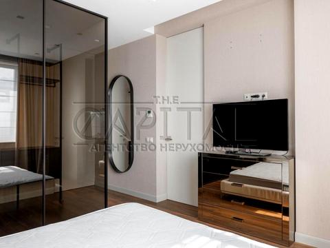 квартира за адресою Дніпровська набережна вул., 14