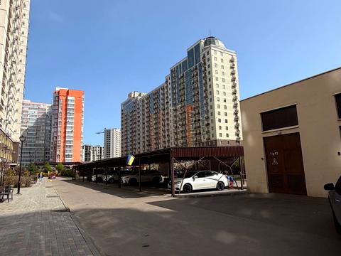 квартира за адресою Перлинна вул., 7