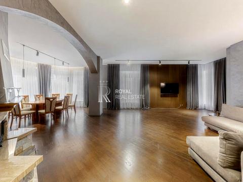 будинок за адресою Київська вул.