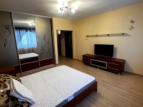 квартира за адресою Аркадія Голуба вул. (Постишева), 1-В