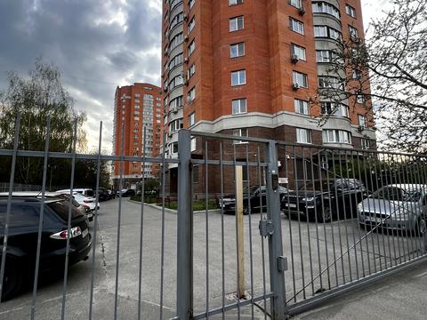 квартира за адресою Аркадія Голуба вул. (Постишева), 1-В