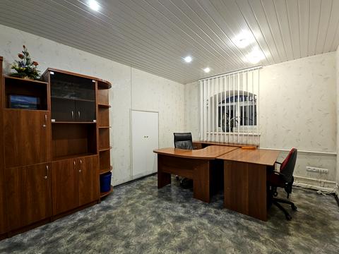 коммерческая по адресу Левка Лукʼяненка ул. (Василия Жуковского), 2є