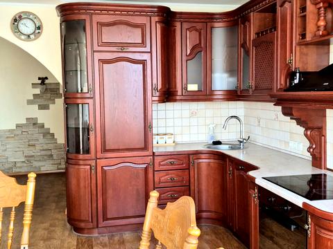 квартира за адресою Анни Ахматової вул., 48