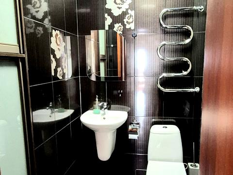 квартира за адресою Анни Ахматової вул., 48