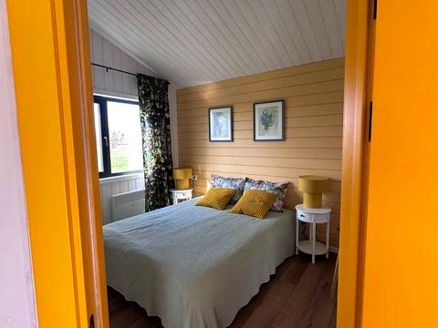 дом по адресу Набережна