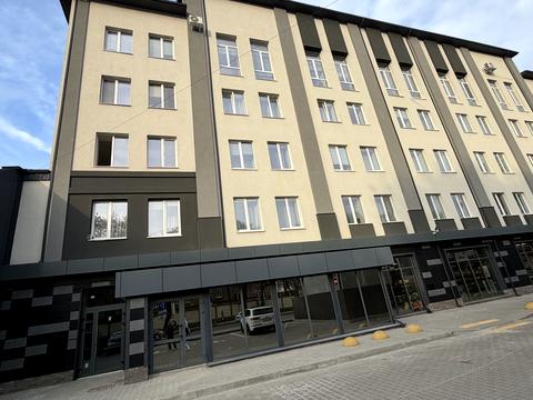 комерційна за адресою Соборна вул., 364а