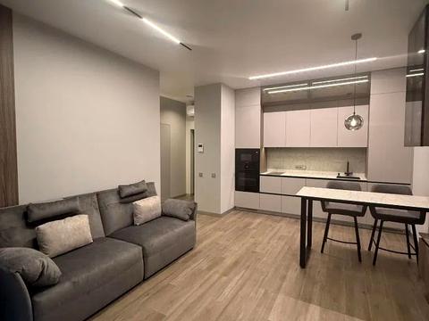 квартира по адресу Кучеревського бульв., 1