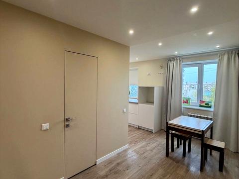 квартира за адресою Дніпро, Квартальна вулиц вул. (Гладкова), 36