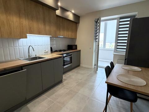 квартира за адресою 24 Серпня вул., 24