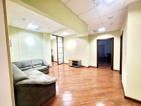 комерційна за адресою Саксаганського вул., 123