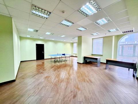 комерційна за адресою Саксаганського вул., 123