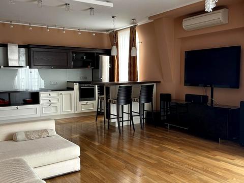 квартира за адресою Лабораторна вул., 8