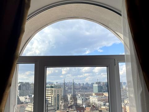 квартира за адресою Лабораторна вул., 8