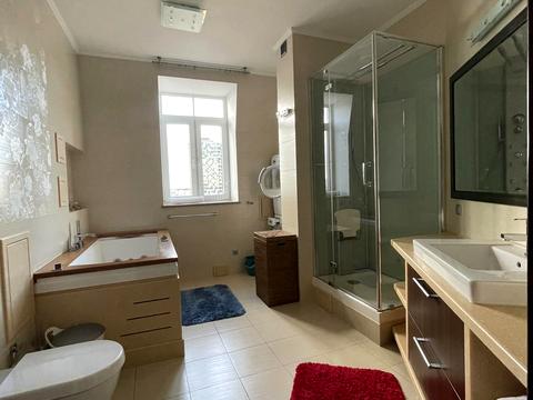 квартира за адресою Лабораторна вул., 8