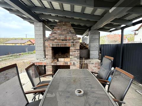 будинок за адресою Василя Вишиваного