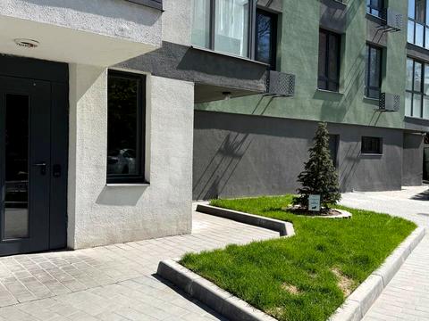 квартира за адресою Космічна вул., 5