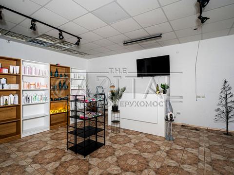 комерційна за адресою Ломоносова, 1