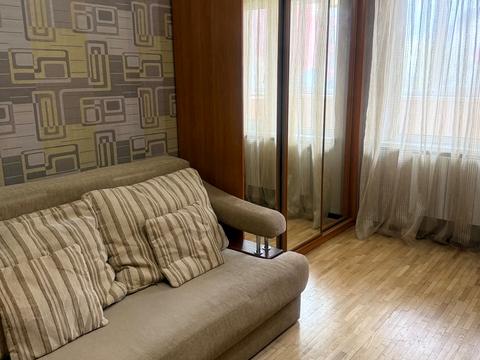 квартира по адресу Академика Ефремова ул. (Командарма Уборевича), 4