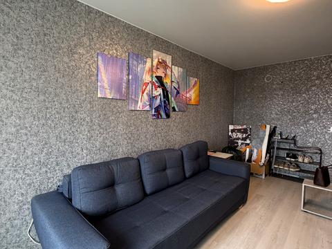 квартира за адресою Довженка вул., 16