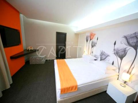 комерційна за адресою Ярослава Мудрого вул., 15