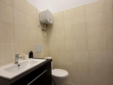 комерційна за адресою Михайла Максимовича вул. (Онуфрія Трутенка), 26-В