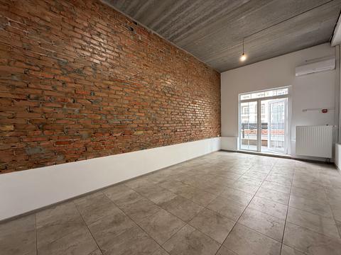 комерційна за адресою Михайла Максимовича вул. (Онуфрія Трутенка), 26-В