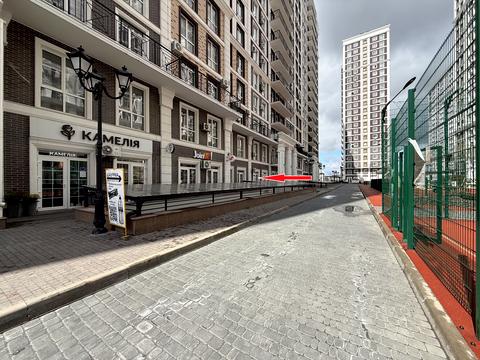 комерційна за адресою Михайла Максимовича вул. (Онуфрія Трутенка), 26-В