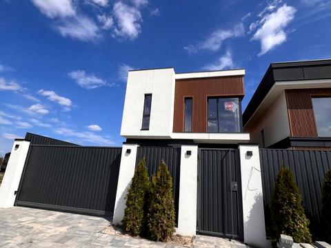 будинок за адресою Райдужна вул.