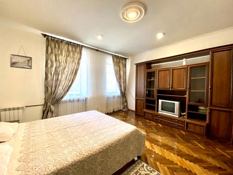 квартира за адресою Богдана Котика вул., 1