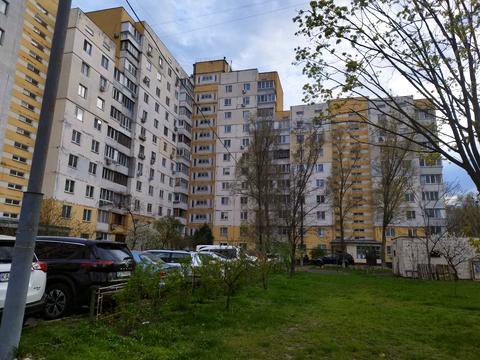 квартира за адресою Володимира Івасюка просп. (Героїв Сталінграду), 41