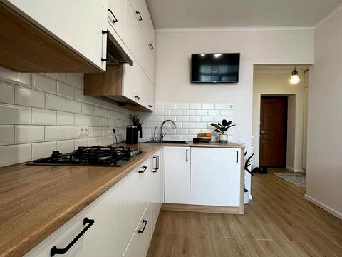 квартира по адресу Героїв Крут ул., 3