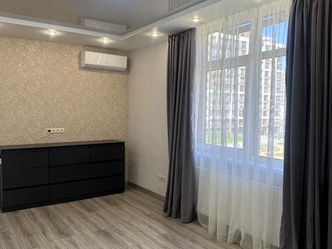 квартира за адресою Олександра Олеся вул., 2-А