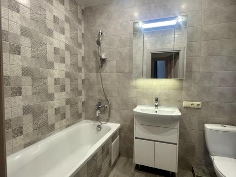 квартира за адресою Олександра Олеся вул., 2-А